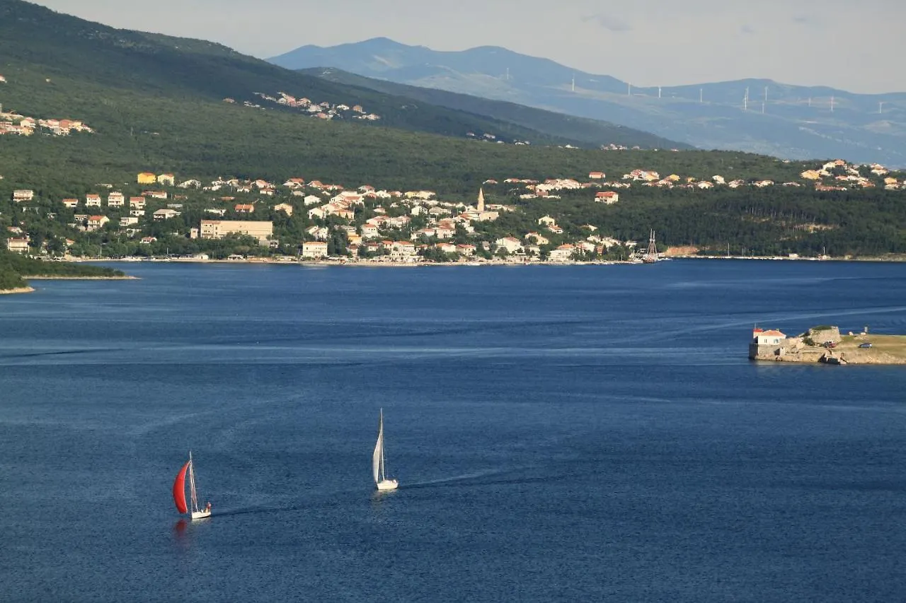 Apartments With A Swimming Pool Jadranovo, Crikvenica - 3238 Croatia