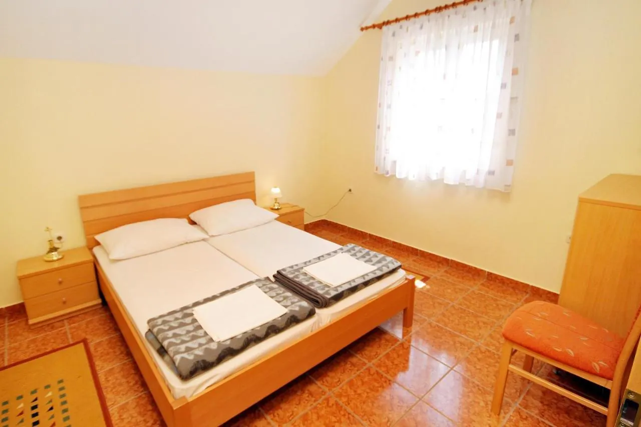 Apartments With A Swimming Pool Jadranovo, Crikvenica - 3238