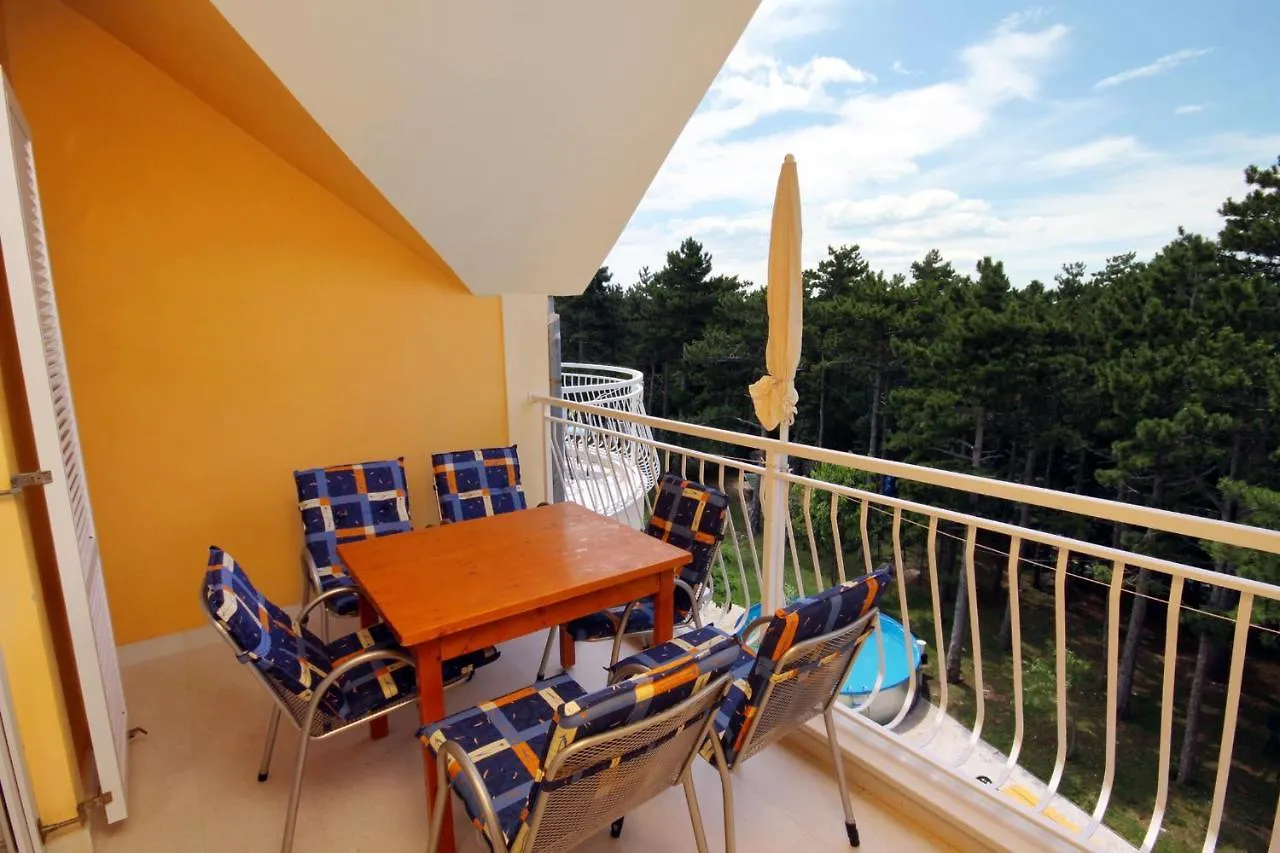 Apartments With A Swimming Pool Jadranovo, Crikvenica - 3238 0*, Jadranovo