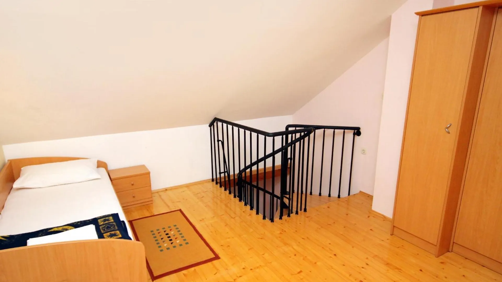 Apartments With A Swimming Pool Jadranovo, Crikvenica - 3238 Croatia